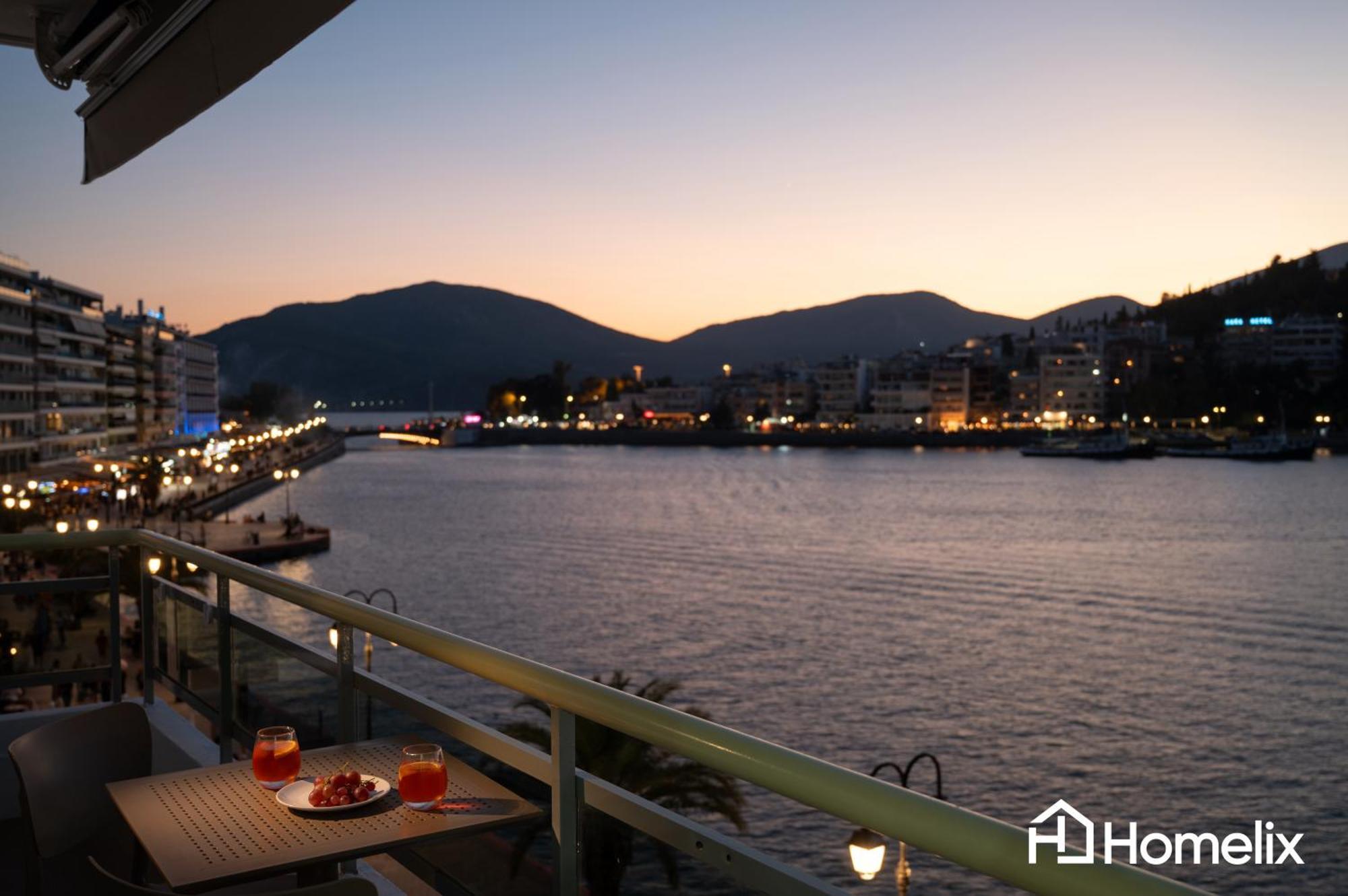 Amaya - Sea View Suites Chalkida Bagian luar foto
