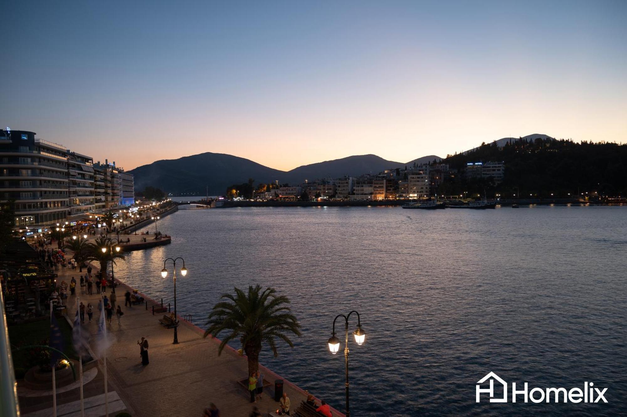 Amaya - Sea View Suites Chalkida Bagian luar foto